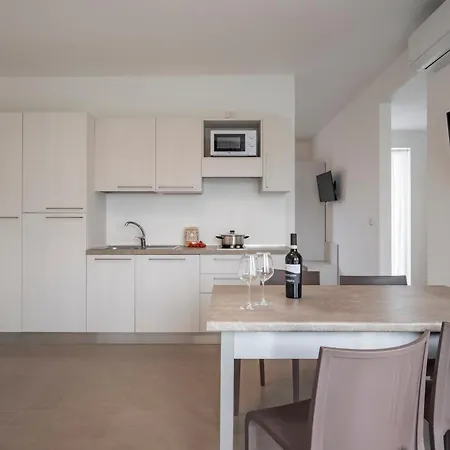 Village Курортный комплекс 3*