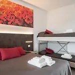 Village 3* Vada